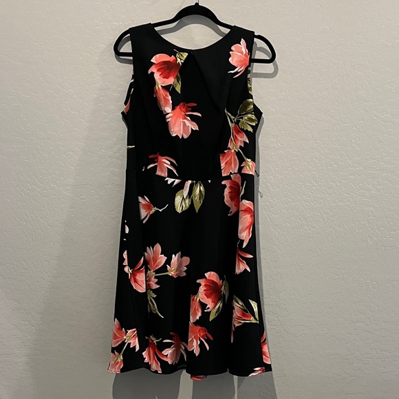 Alyx Dresses & Skirts - Alyx Black Floral Dress size 12